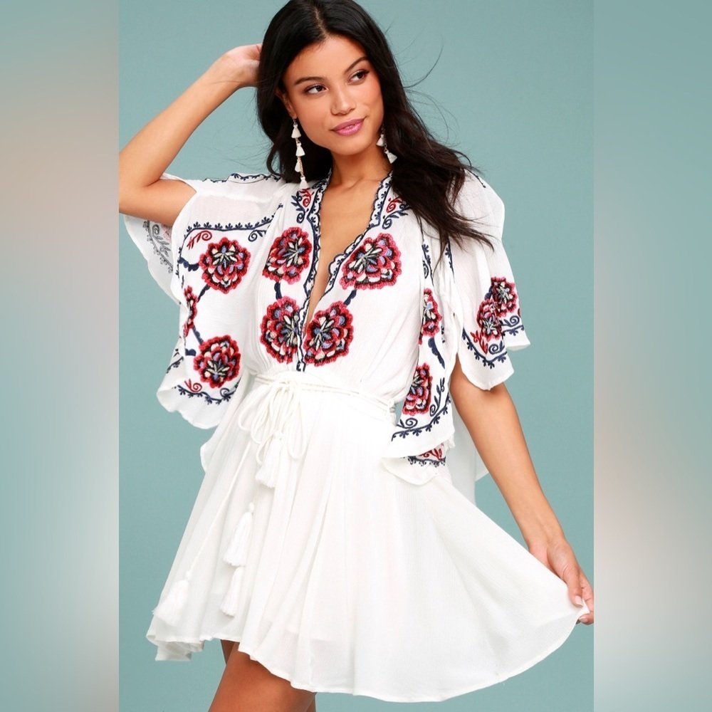 $148 Free People Cora White Embroidered Mini Women’s Dress L